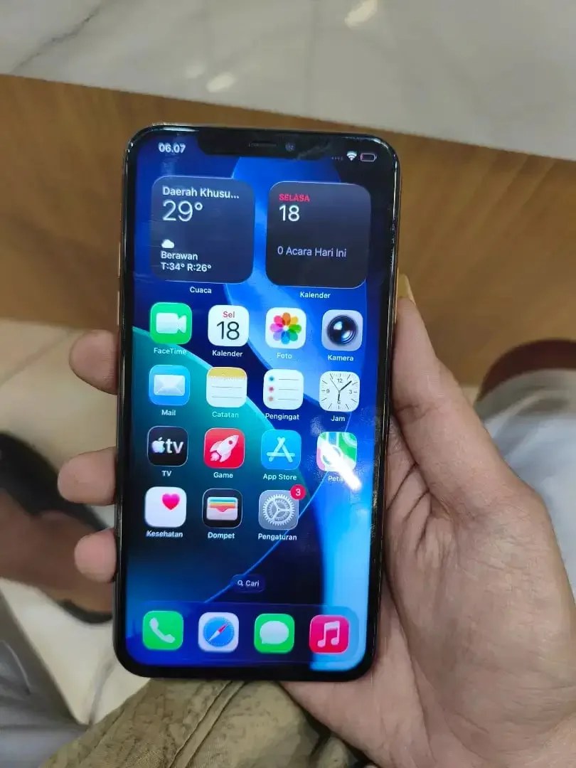 IPHONE 11 PROMAX 256GB WHITELIST - Image 2 of 3