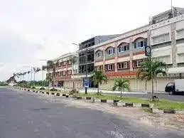 Dijual Ruko lebar 9 meter (2 unit gandeng) - Imam Bonjol Denpasar Bali - Image 2 of 3