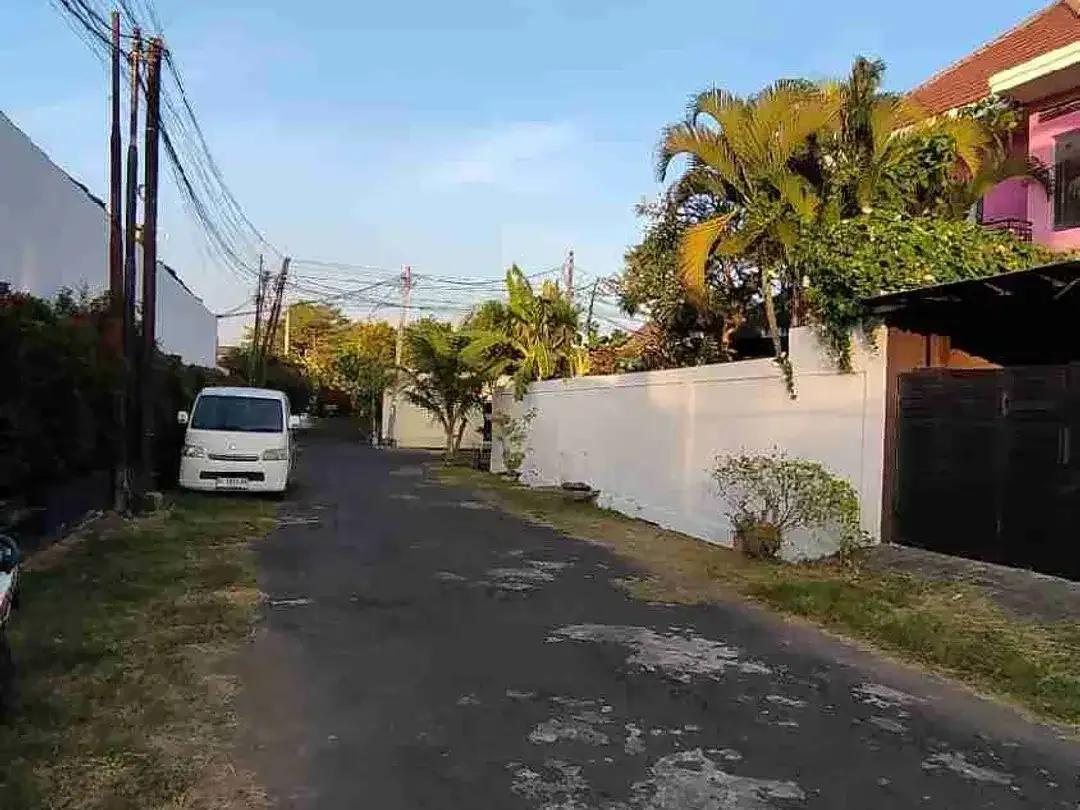 Jarang ada jual , Rumah Villa 2 are di dekat jl Bidadari seminyak Kuta Bali - Image 3 of 10