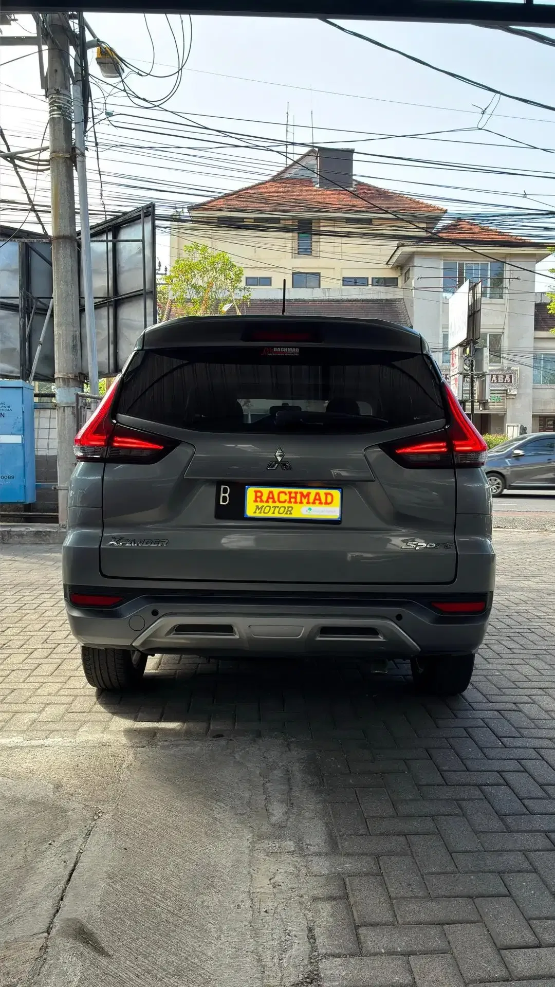 Mitsubishi Xpander Sport 2018 Abu-abu Metalik A/T 1.5 - Image 8 of 10