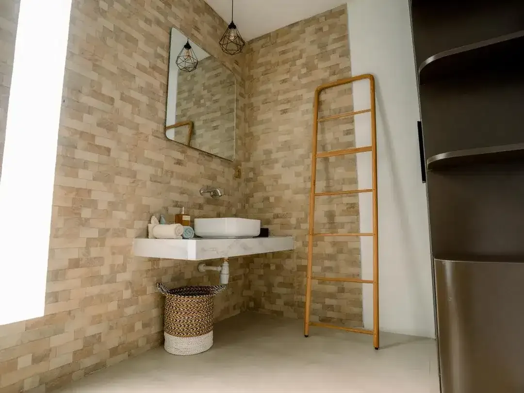 Dijual Modern Mediterranean Smart Villa dengan Rooftop Ocean View di Lokasi Premium Ungasan - Image 10 of 10