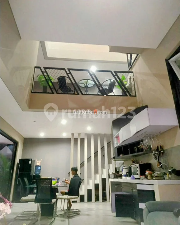Amr-123.Yti.m | Disewakan Bulanan Rumah Mewah 4Br Fully Furnished di Jl Sedap Malam, Sanur Kaja - Denpasar - Image 3 of 4