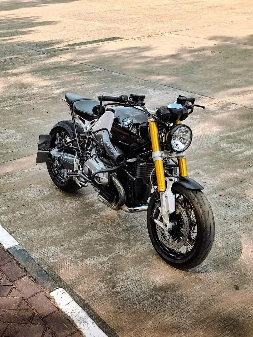 BMW R Nine T (R9T) tahun 2015 Low Odo Mulus Mint Condition R9T - Image 1 of 10