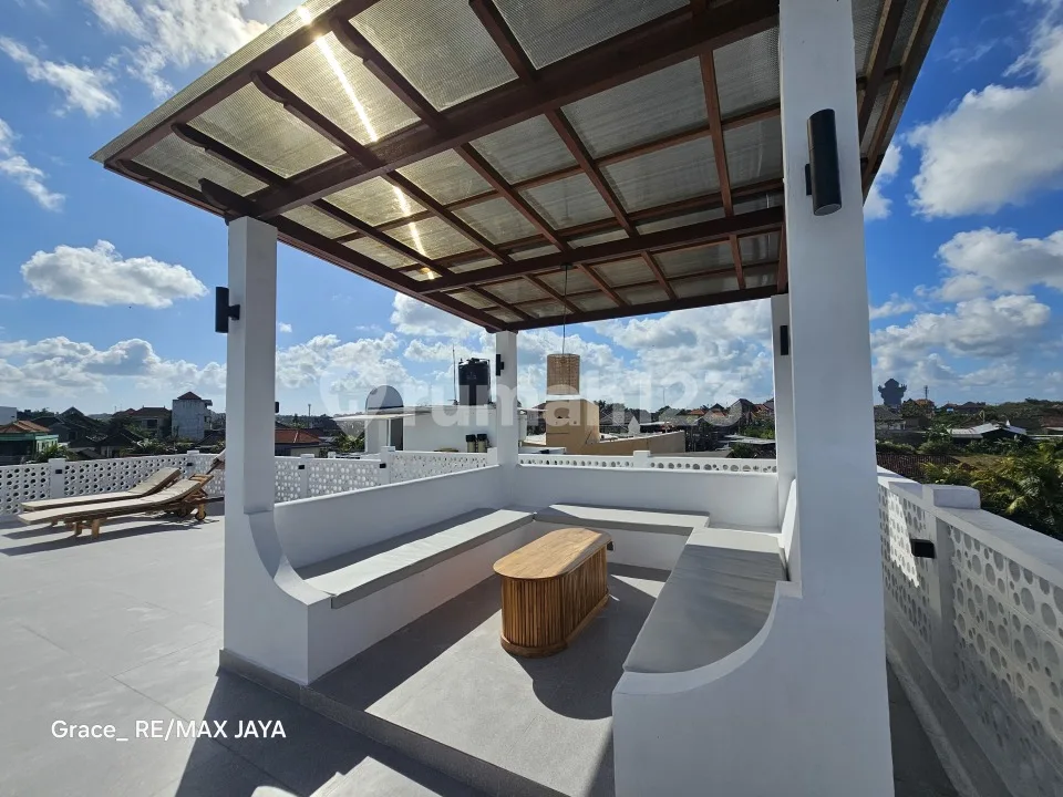Brand New Modern Mediterranean Villa At Jimbaran - Image 2 of 4