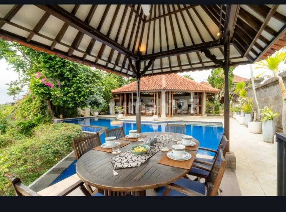FOR RENT NEW BUILDING 4 BR OCEAN VIEW BEST VIEW BEST LOCATION UNGASAN - Image 1 of 4