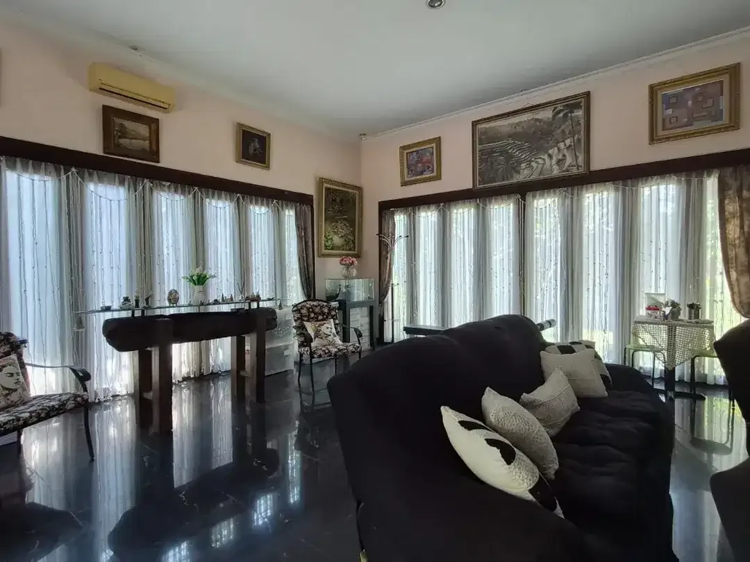 Freehold  - Balinese home with expansive 1,000 m² land in batu bulan with rice fields view, Bali - Image 10 of 10