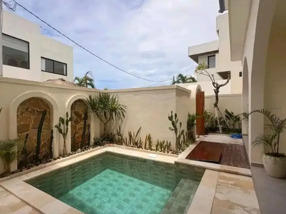 DIJUAL 2 UNIT VILLA MODERN DI BUDUK CANGGU BADUNG - Image 2 of 4