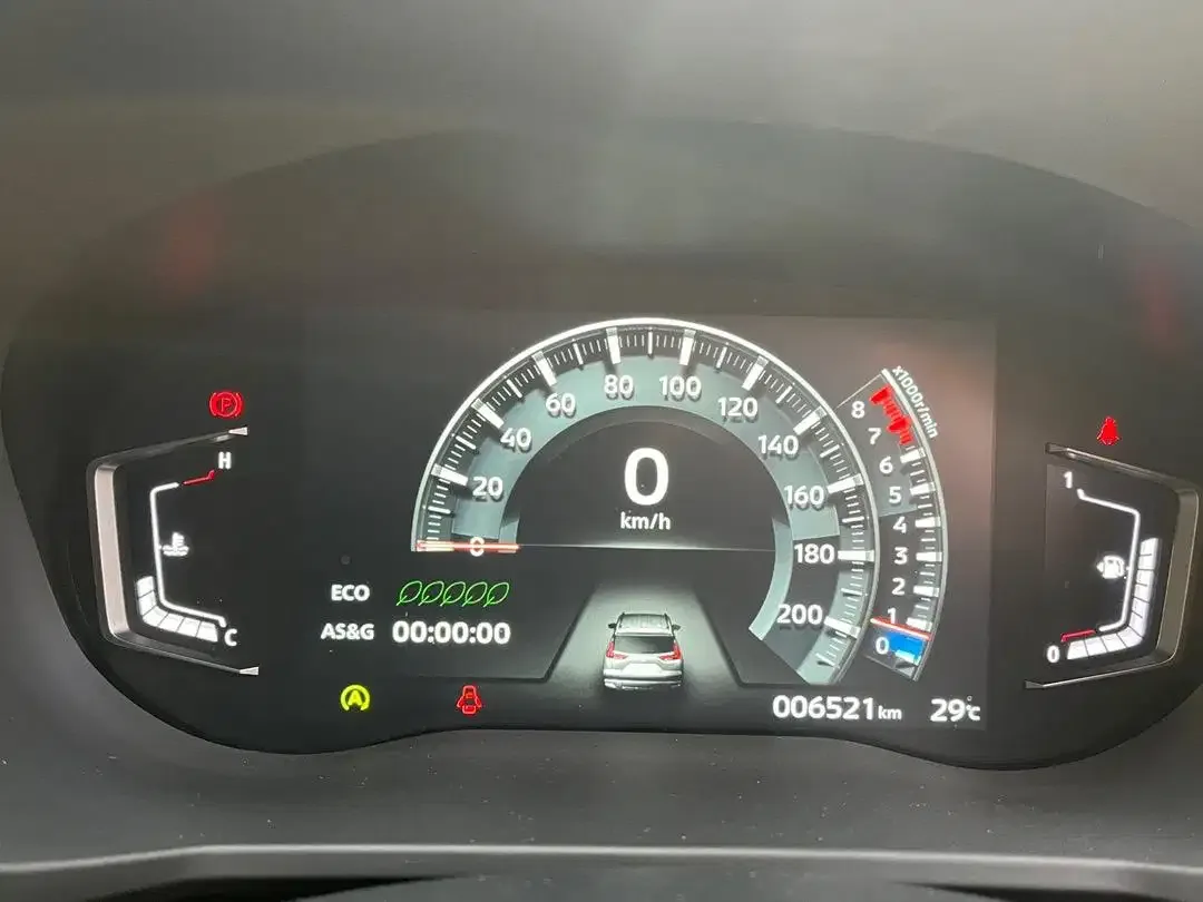 Mitsubishi xpander cross 1.5 manual km 6.000 perak - Image 7 of 10
