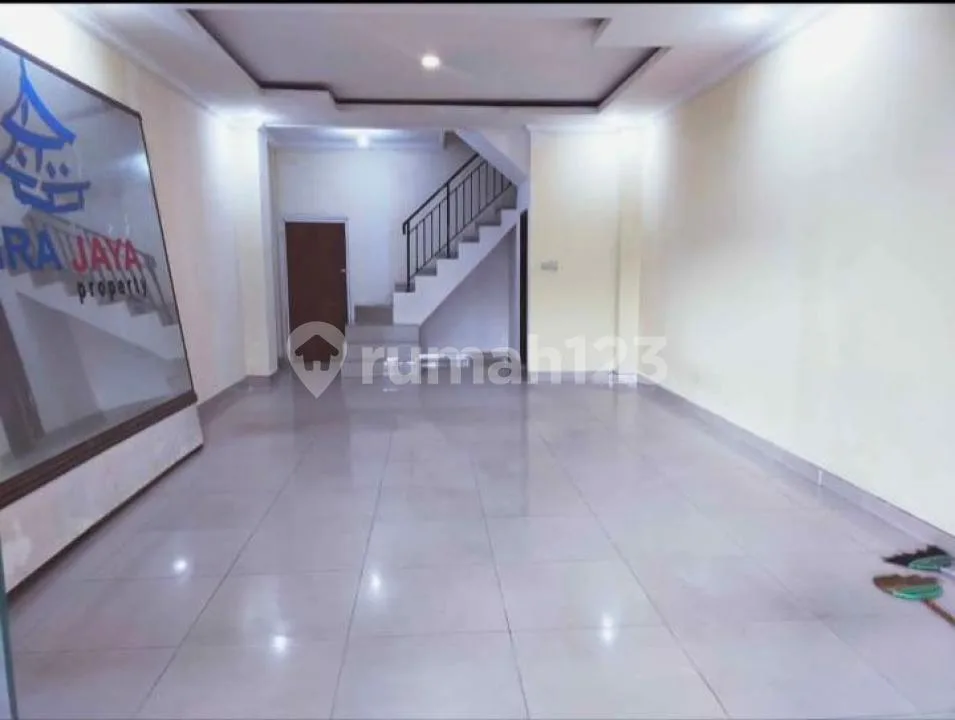 Dijual Ruko 2 Lantai Strategis di Jalan Raya Cokroaminoto - Denpasar - Image 3 of 4