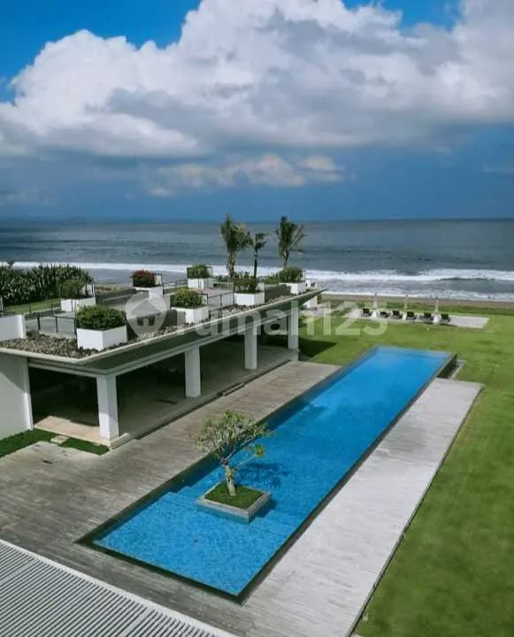 Dijual Cepat Villa Luxury Beach Front Termurah di Seminyak - Image 2 of 4