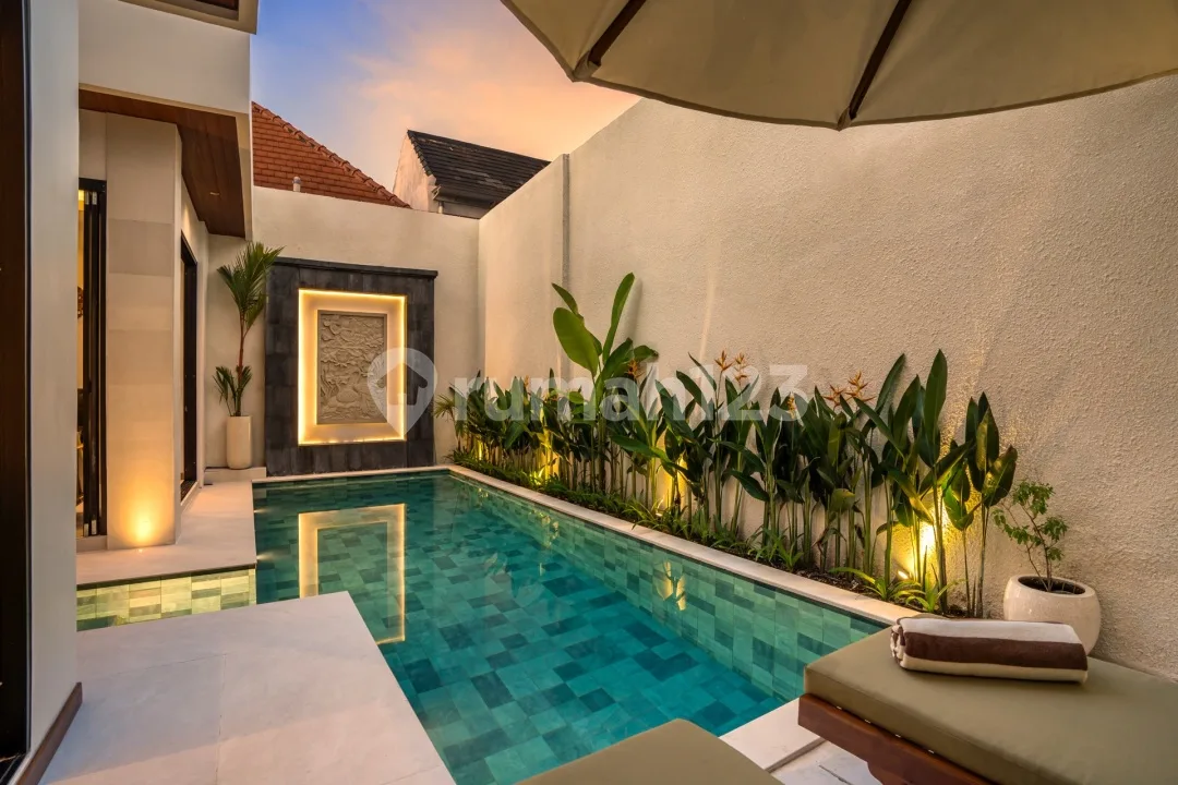 Price Reduced New Modern Villa 3 Beds Kerobokan - Image 3 of 4