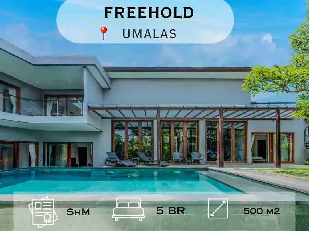 Luxury Industrial-Style Villa in Tegal Cupek, Umalas - Image 1 of 10