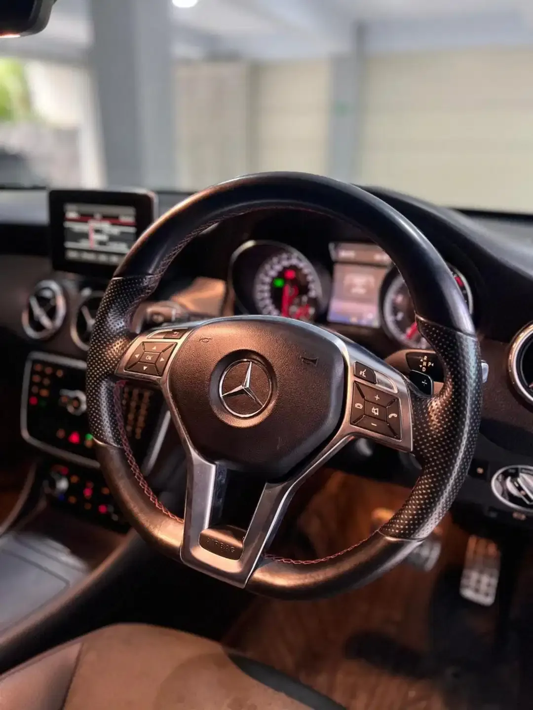 Mercy GLA 200 AMG Line 2015 Low KM - Image 8 of 10