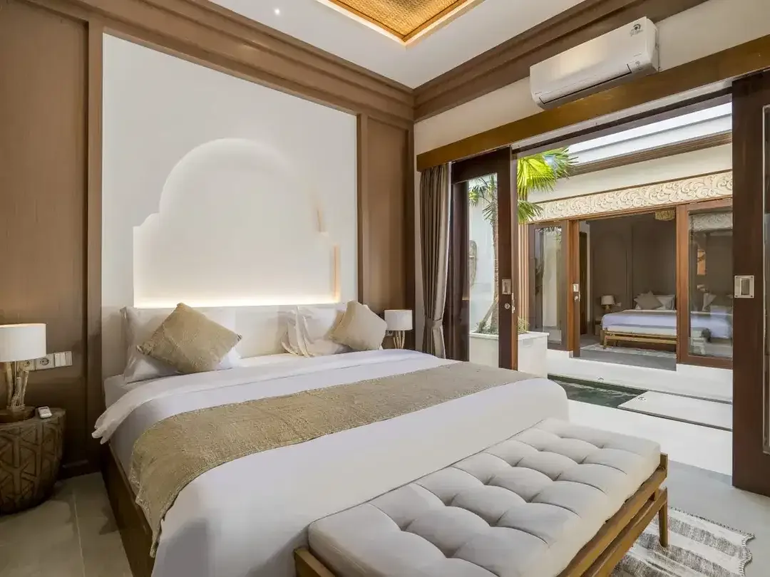 Villa Modern Kerobokan Badung Bali - Image 2 of 10