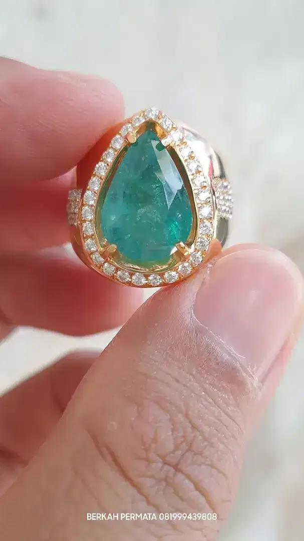 Natural emerald zamrud zambia minor clarity 7crt up - Image 7 of 9