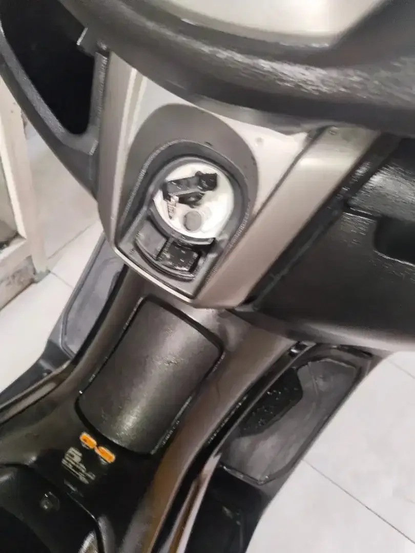 DP 500k / BUNGA MENURUN 2% / YAMAHA NMAX 155 TAHUN 2024 - Image 7 of 8