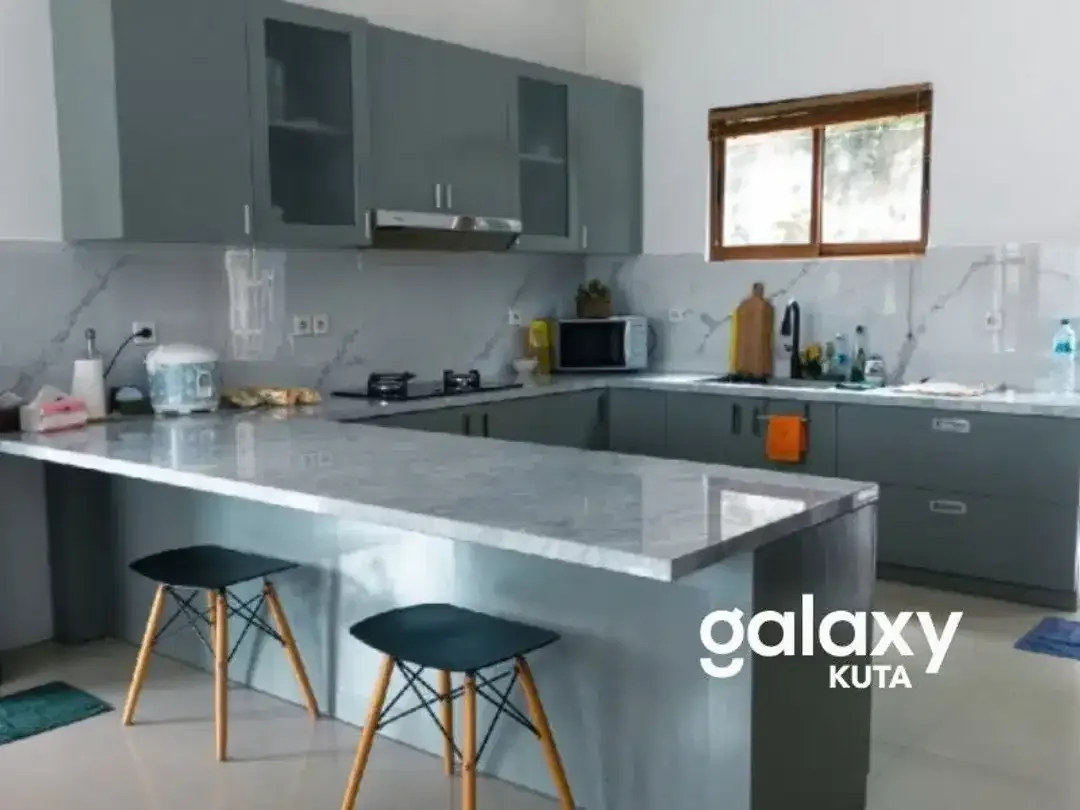 MODERN FREEHOLD VILLA DI BUKIT – 3BR, PRIVATE POOL & LUSH GARDEN - Image 6 of 9