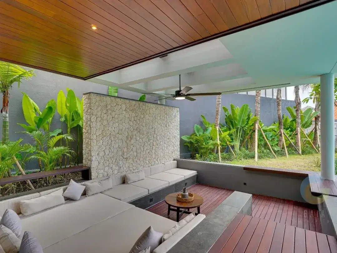 For Sale 5 Bedrooms Villa In canggu - Image 10 of 10