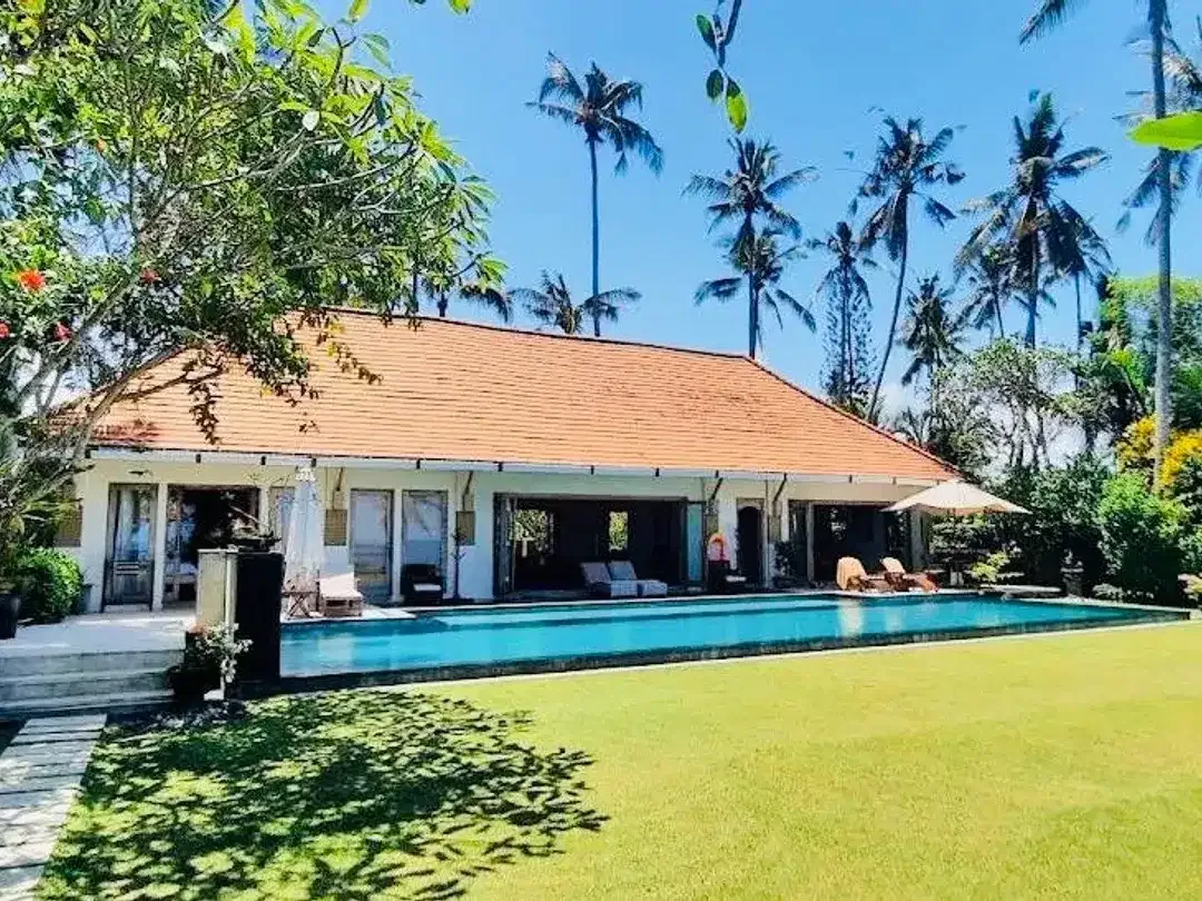 Villa beach front pantai bonian tabanan - Image 3 of 10