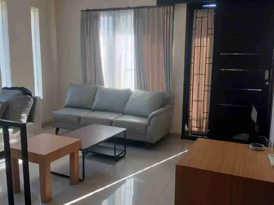 Rumah full furnish Renon - Image 2 of 10