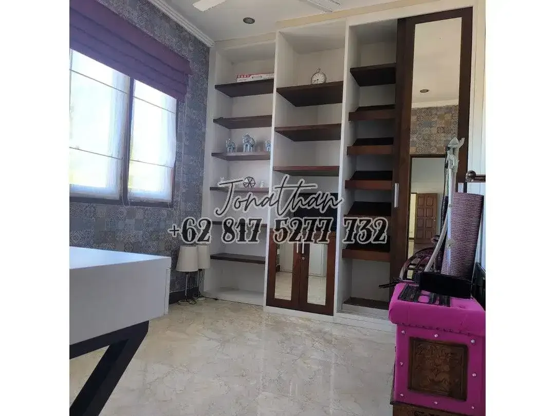 Dijual Villa Pribadi 3 Kamar Kolam Renang SHM IMB Dekat Pantai Jimbaran Bali - Image 5 of 10