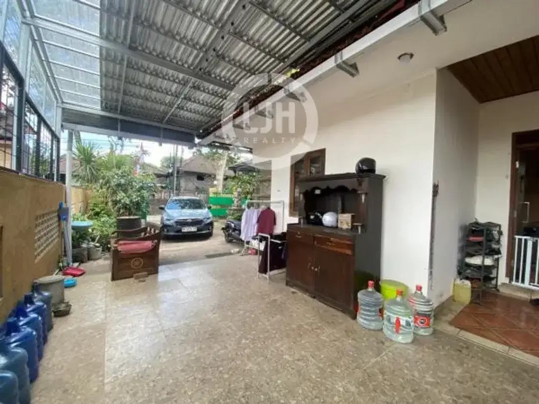 5 Bedroom House Area Ubung Kaja, Denpasar, Close to Citraland Waterpark and Main Road Cargo Permai - Image 6 of 6