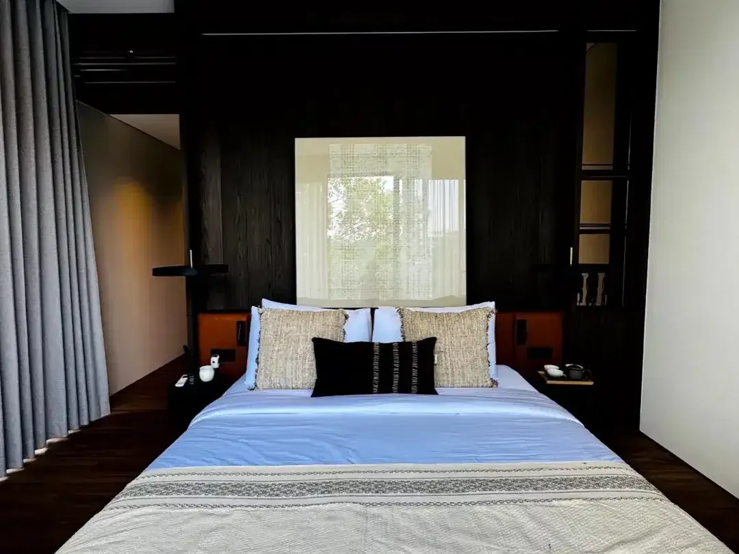 Villa 4 BR Mewah di Jimbaran Kawasan Eksklusif Harga 16M An - Image 2 of 10