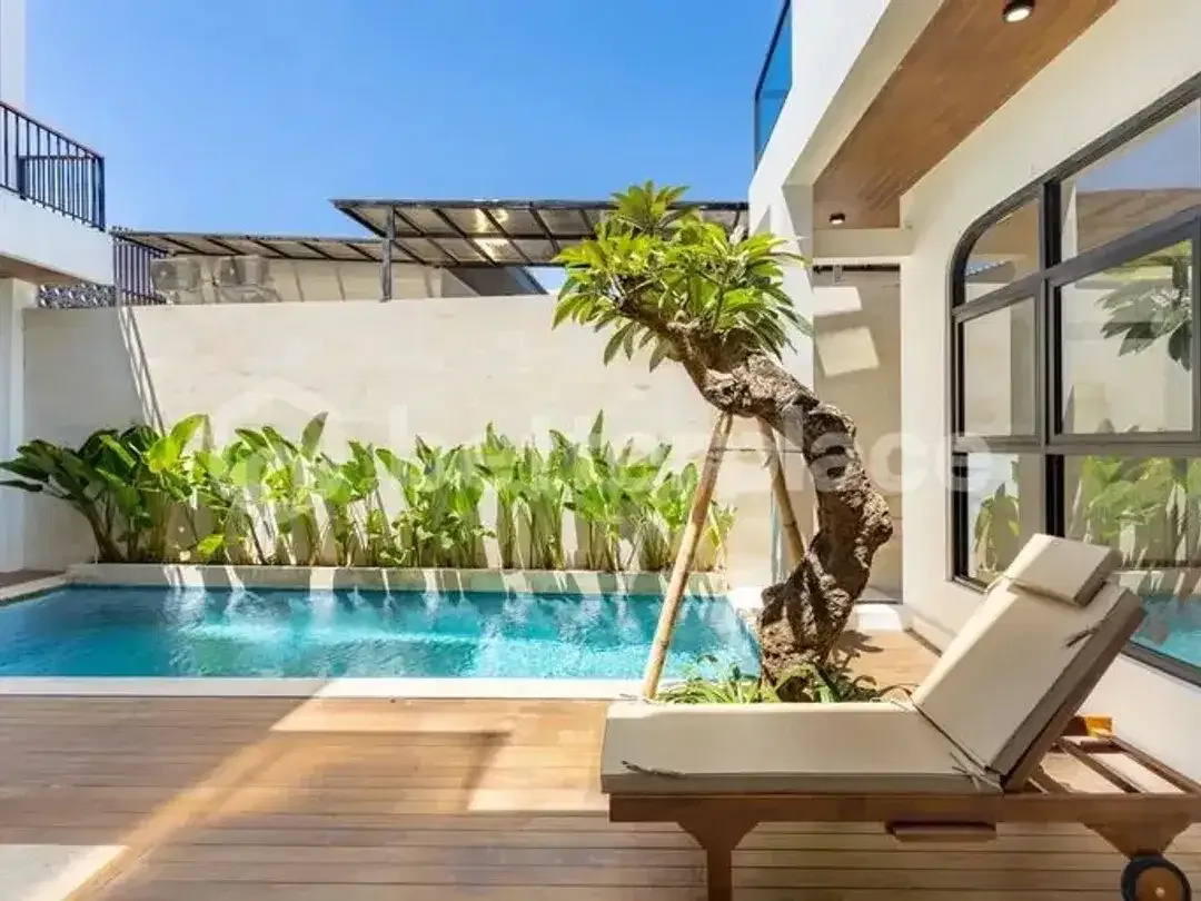 Luxurious 3 Bedroom Villa in Ungasan, Your Slice of Investment Opportunity with Breathtaking Ocean Views - Image 2 of 10