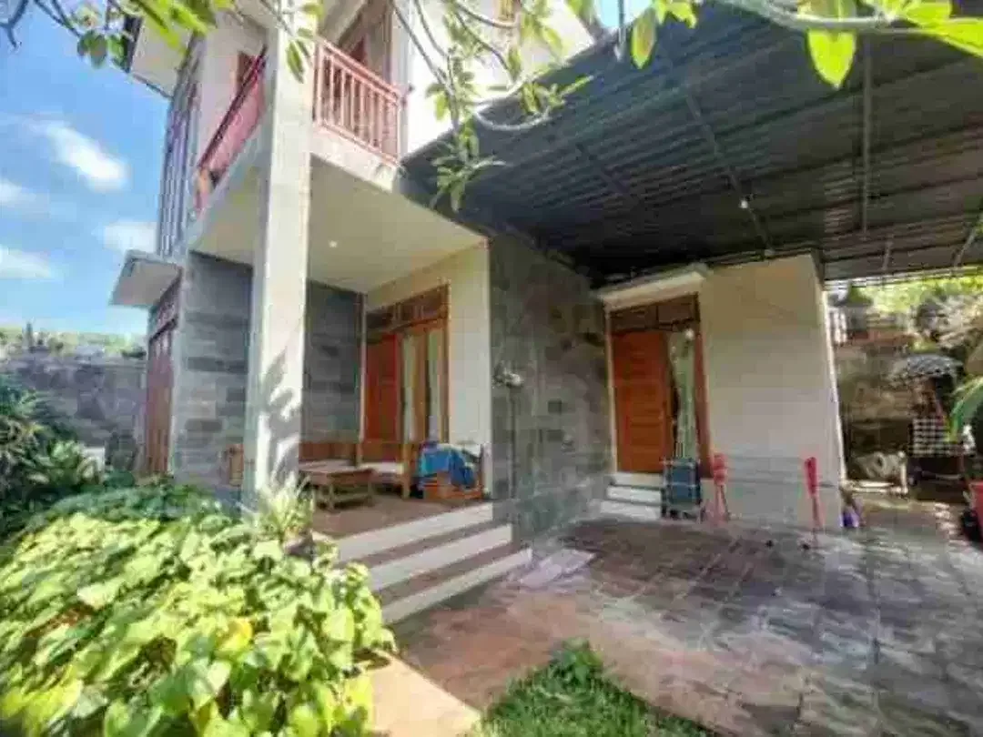 Rumah 2 Lantai Full Furnished Nyaman di Siulan Tohpati - Image 7 of 10