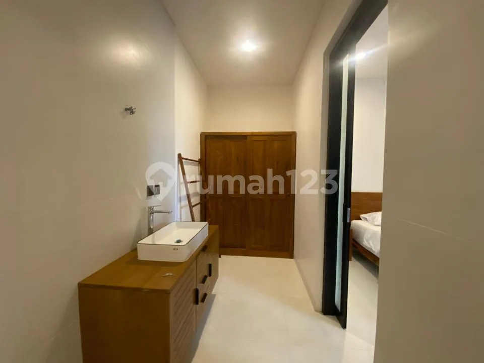 Villa Brand New di Pengiyasan Sanur Area Nyaman Rumah Siap Huni Fully Furnished - Image 4 of 4
