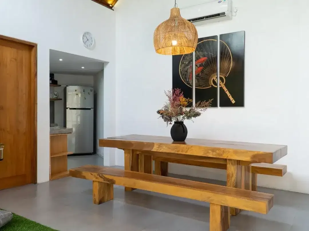 Vila Mewah Lokasi Premium Dekat Seminyak Kerobokan - Image 9 of 10