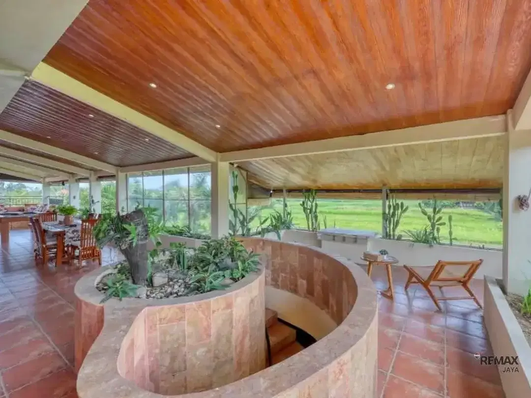 Villa Mewah Eksklusif 5 Kamar Tidur Dijual di Kaba-Kaba, Tabanan - Image 4 of 5