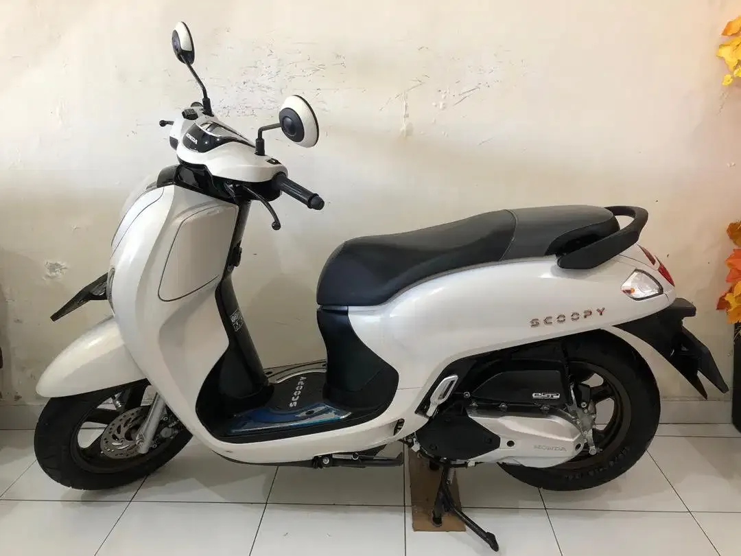 All new Scoopy Prestige Th.2025 remote!! - Image 10 of 10