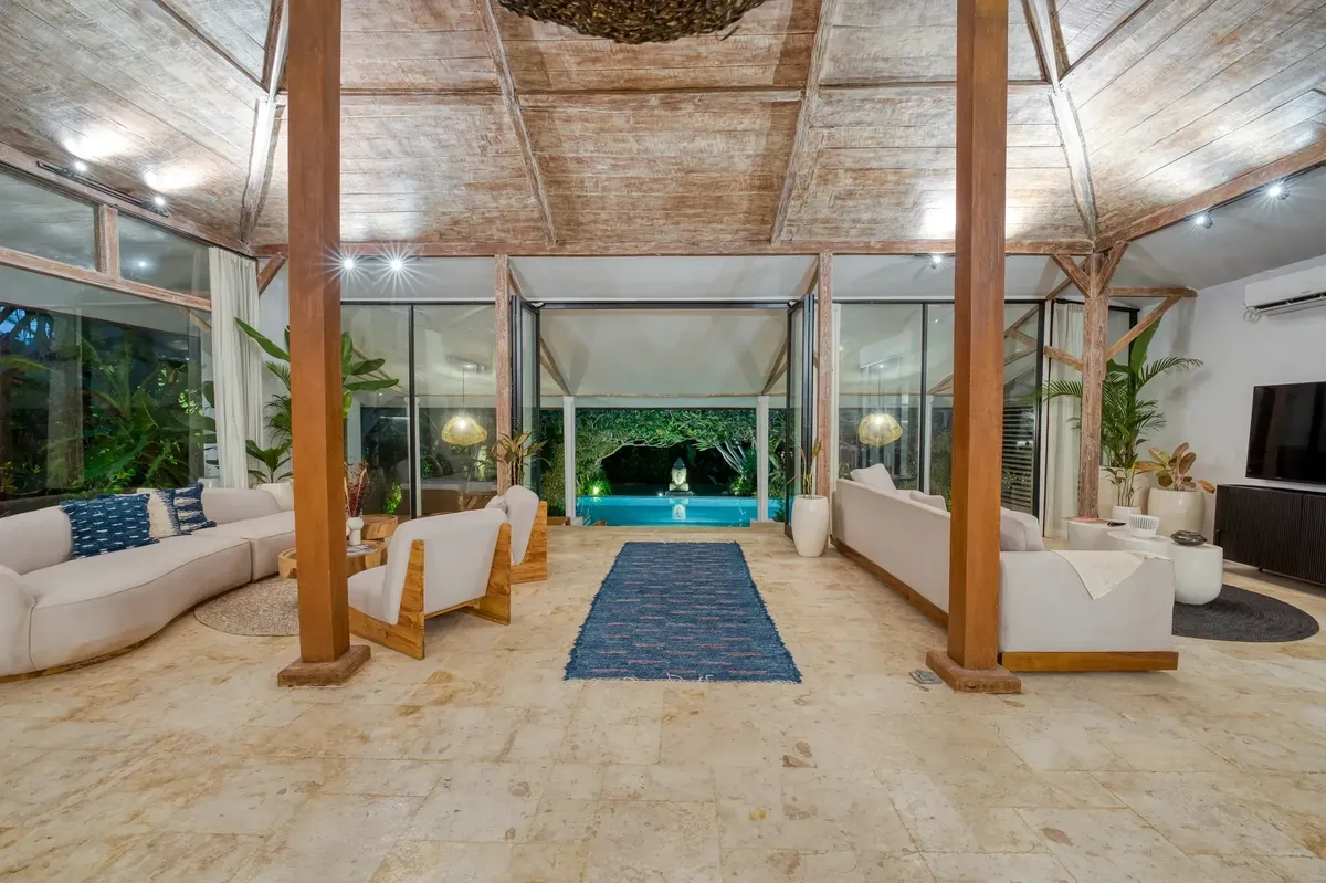 Villa Soso — 5-Bedroom Javanese Joglo Estate on 10.43 Are, Buduk (Canggu area) - Image 2 of 8