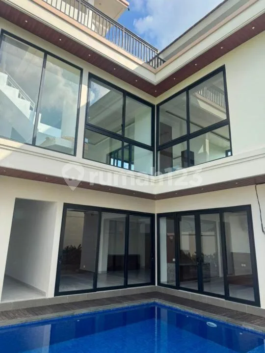 Disewakan Villa Luas di Tabana Bali Siap Huni - Image 2 of 4
