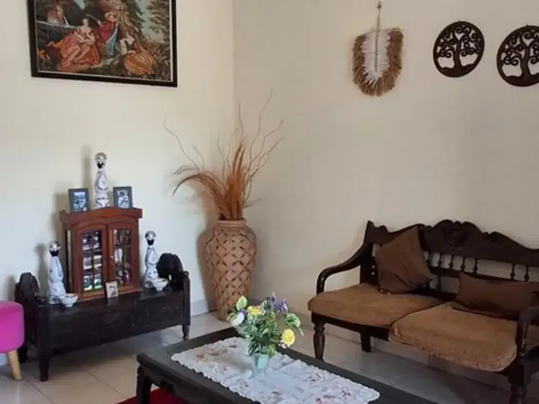 Tanah bonus rumah 1 lantai Dijual, di Mertasari, Denpasar Selatan - Image 1 of 9