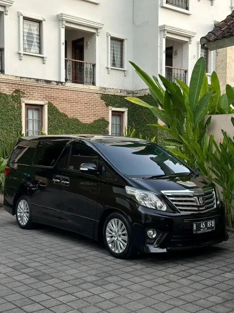 Toyota Alphard SC 2.4 CBU Japan Pilot Seat Matic Low KM Original - Image 3 of 10