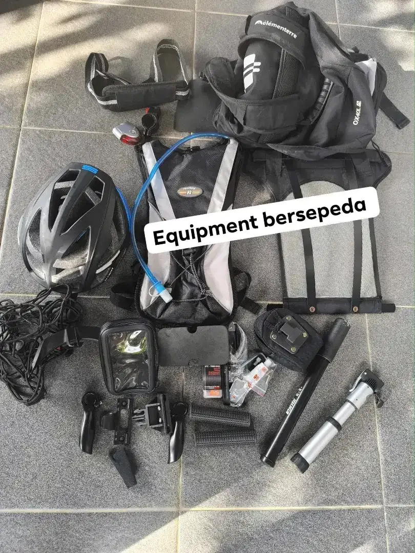 Perlengkapan bersepeda - Image 1 of 2