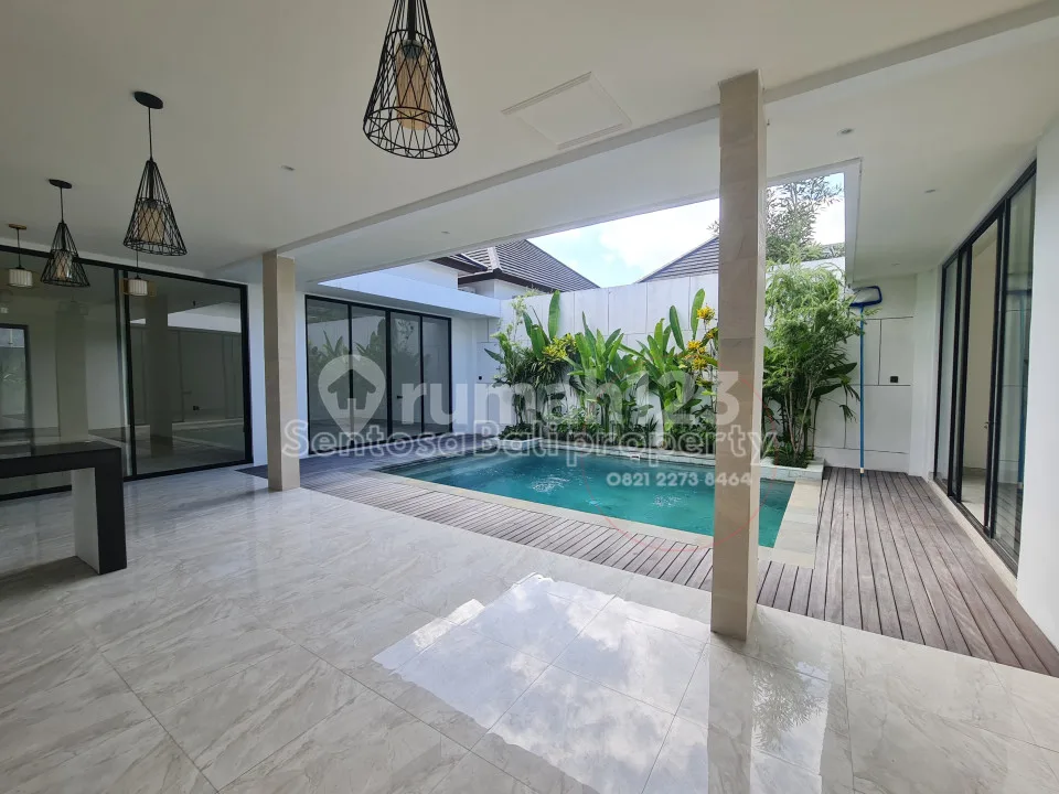 Leasehold villa 3 bedrooms 280m2 Petitenget kerobokan - Image 3 of 4