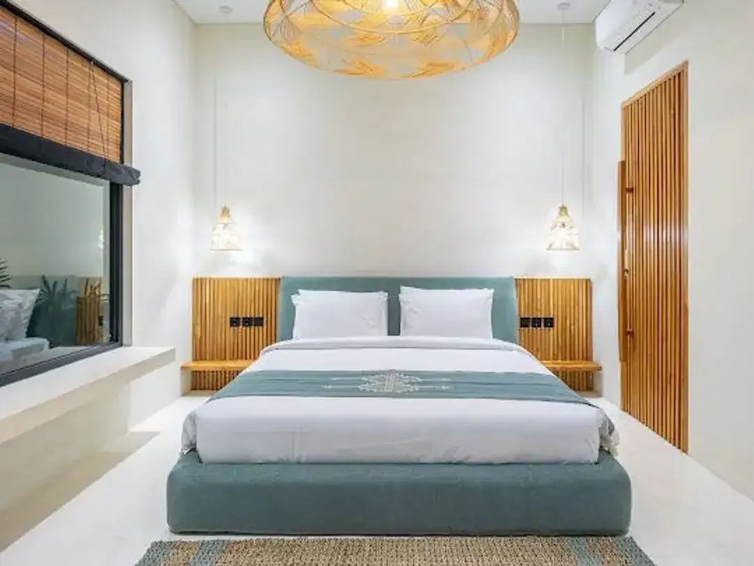 For Sale Villa 4 Bedroom - Central Seminyak - Image 9 of 10
