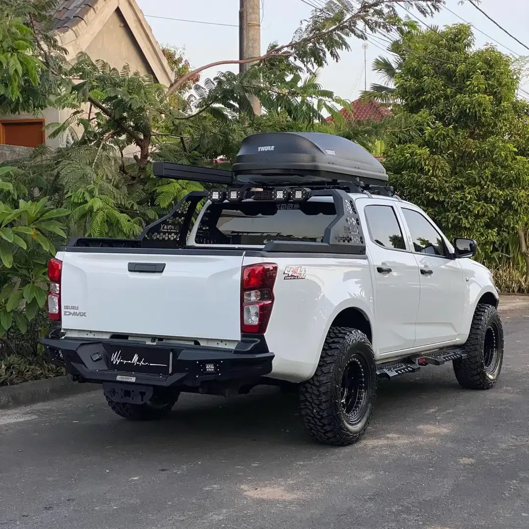 Isuzu D Max dCab 1.9 MT - 2022 - Image 6 of 10