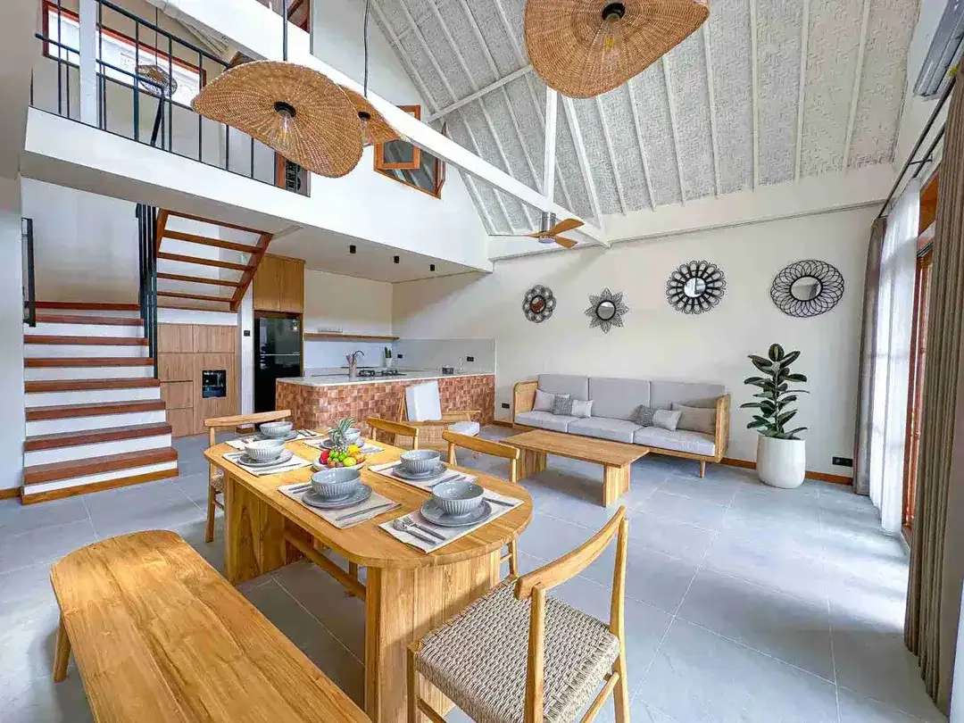 VILLA 3 BEDROOMS FOR RENT IN BALI - Image 2 of 8