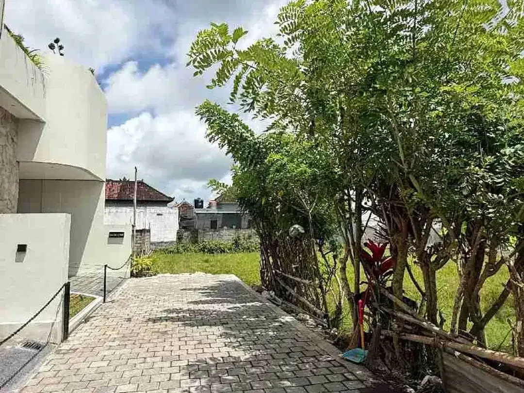 Dijual Tanah Strategis View GWK Depan Rodeo Hill Residence – Ungasan, Kuta Selatan - Image 2 of 9