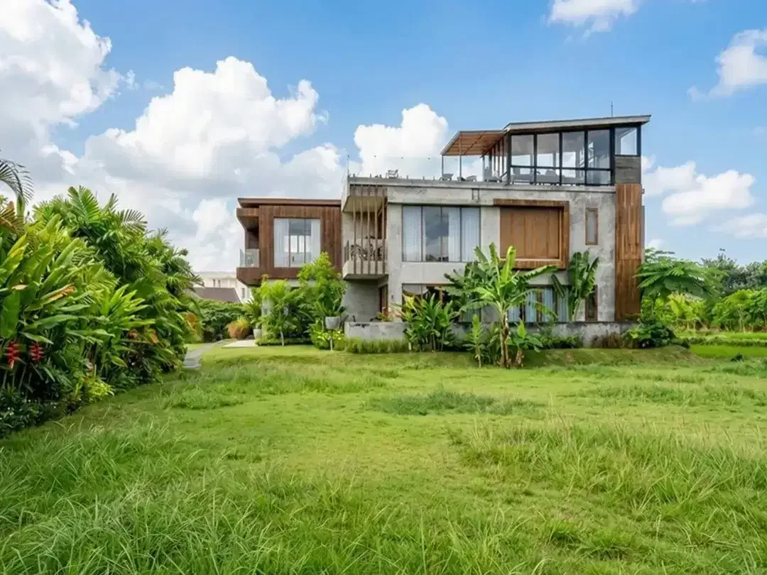 Dijual Tanah Kavling Premium 200m² di Cemagi. Canggu.  Bangun Villa Impian Anda di Sini! - Image 1 of 4