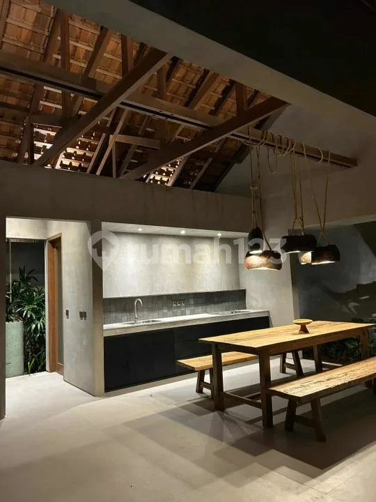 Villa di Sanur Full Furnish Strategic Location - Image 3 of 4