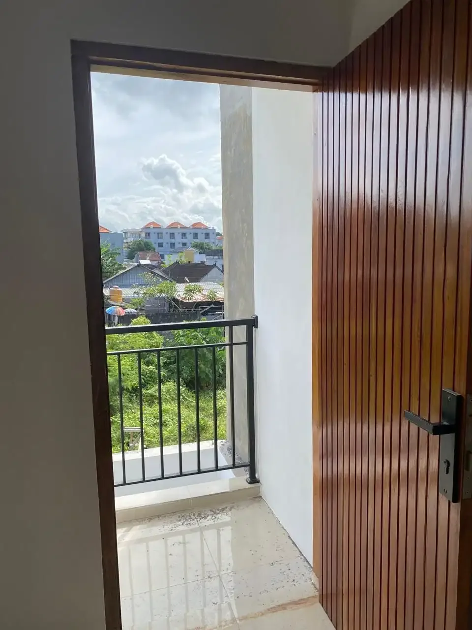 FOR RENT RUMAH BARU 2LT ADA 3 BR LOKASI BAGUS DENPASAR BARAT - Image 10 of 10