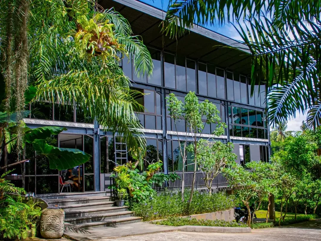 Leasehold - Pabrik & Living Space Dgn View Sunga di Bali - Image 2 of 10