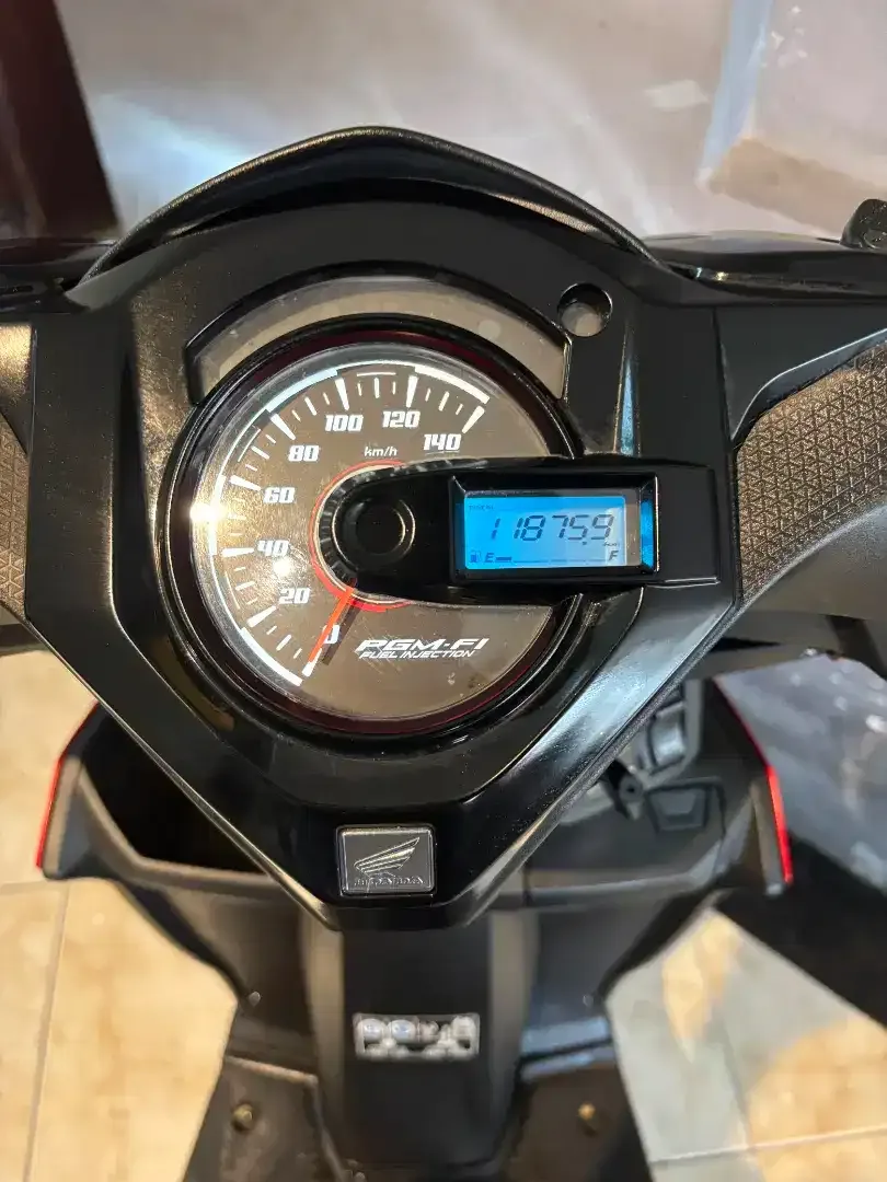 HONDA BEAT TAHUN 2025 PAJAK HIDUP SURAT LENGKAP - Image 7 of 7