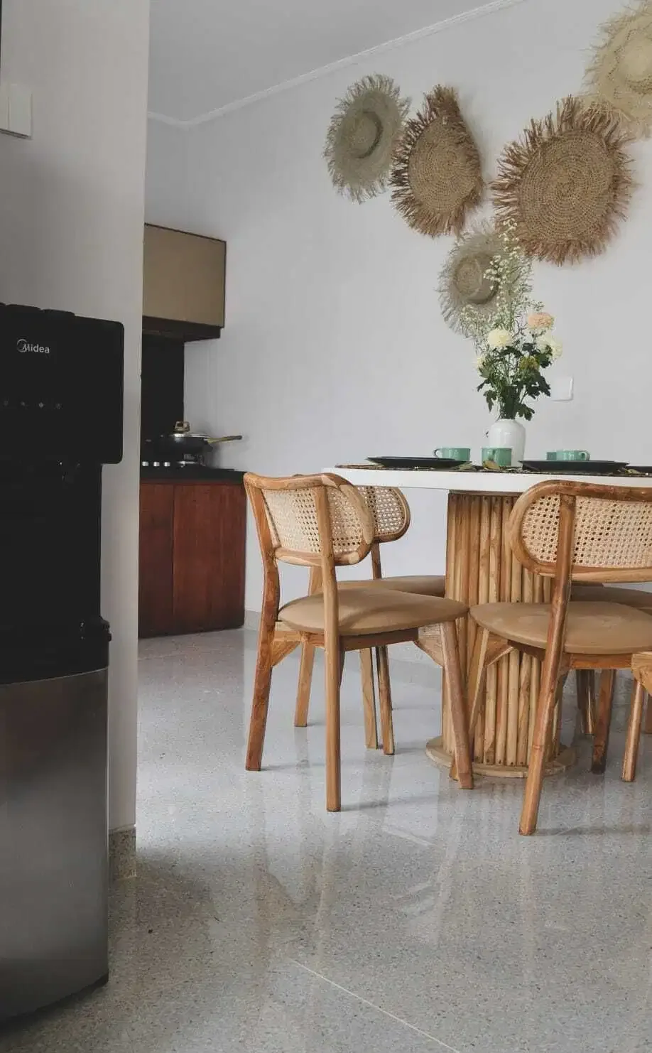 VILLA DISEWAKAN – CANGGU AREA, DEKAT BRAWAH! - Image 7 of 10