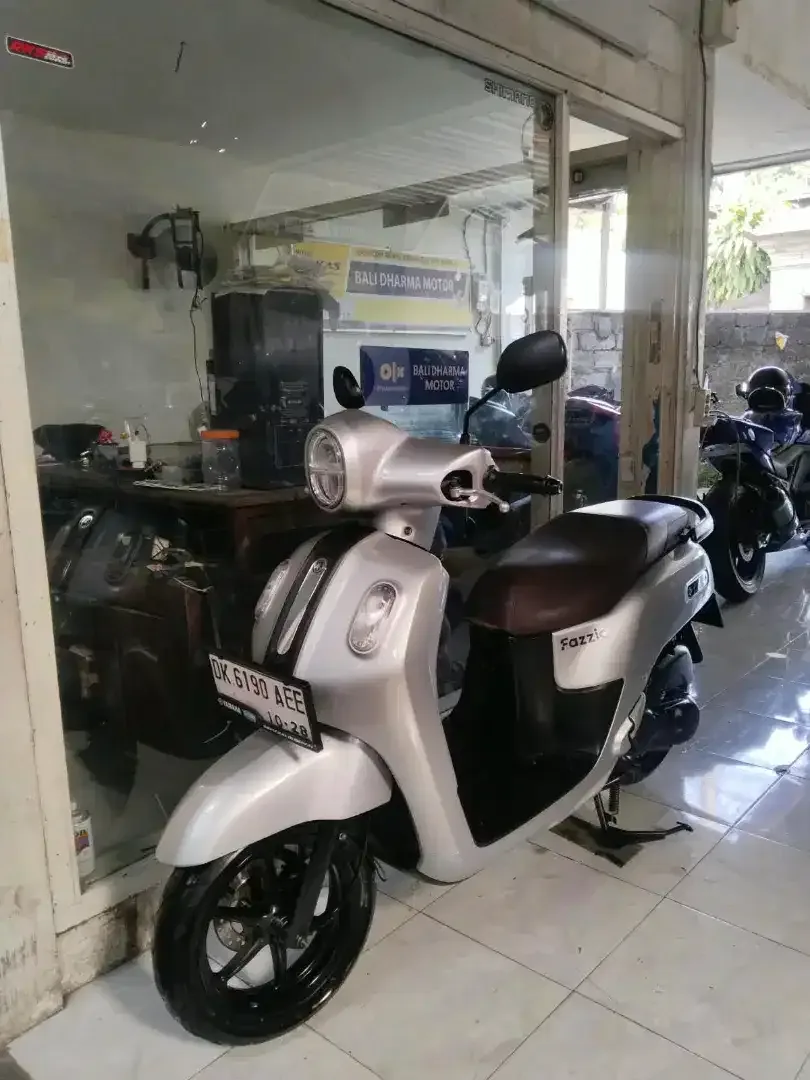 DP 2,5 JT / BUNGA MENURUN 2% / YAMAHA FAZXIO TAHUN 2023 - Image 2 of 7